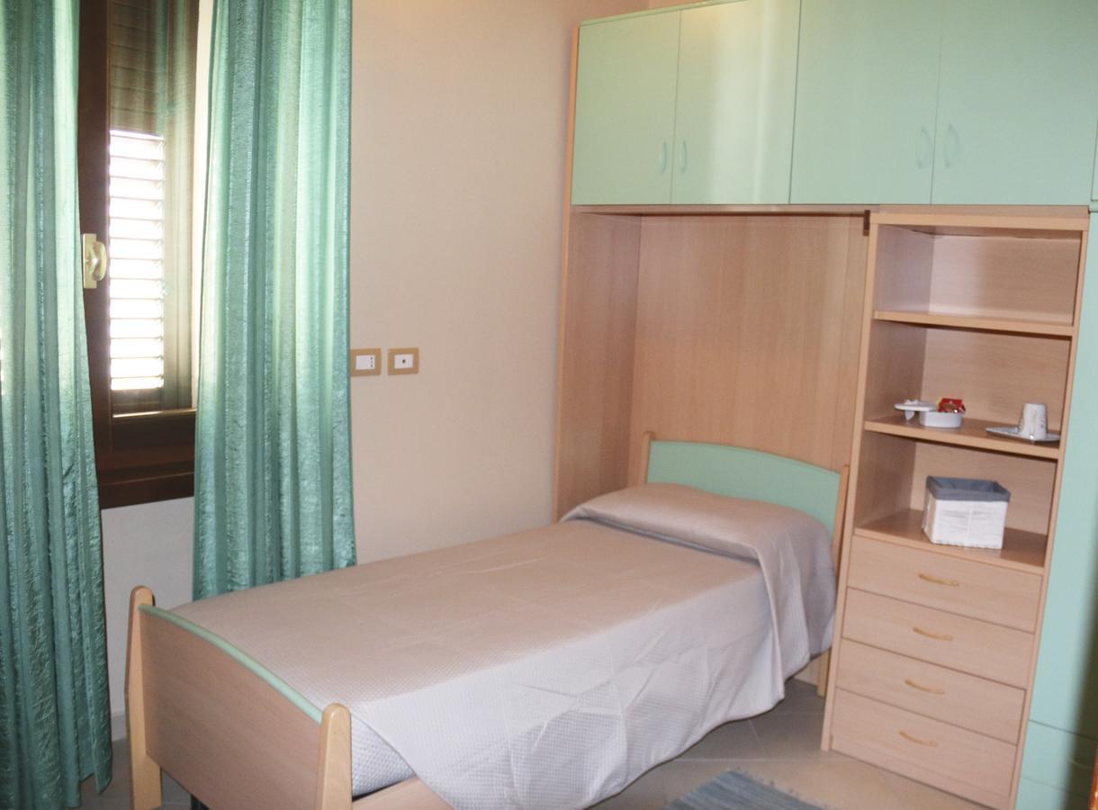 Sardinia Re Guest House Sassari Bagian luar foto