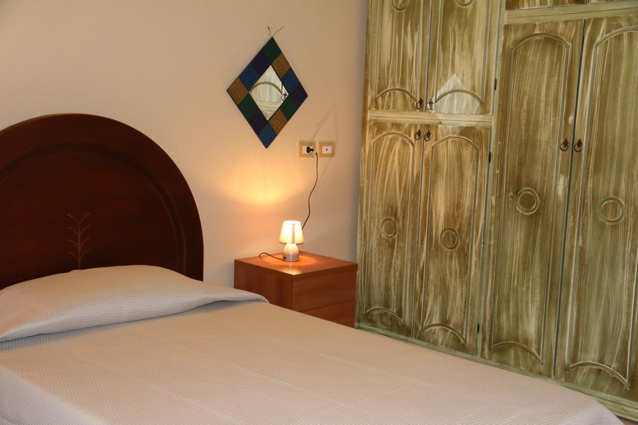 Sardinia Re Guest House Sassari Bagian luar foto