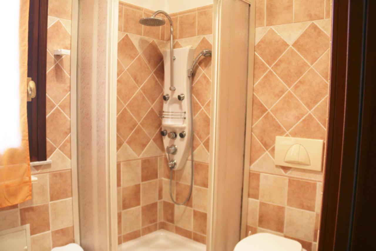 Sardinia Re Guest House Sassari Bagian luar foto